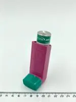 FOSTER 200 MICROGRAMOS /6 MICROGRAMOS/PULSACION SOLUCION PARA INHALACION EN ENVASE A PRESION - Imagen 2