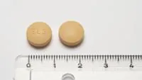ALZIL PLUS 20 MG/10 MG COMPRIMIDOS RECUBIERTOS CON PELICULA - Imagen 2